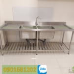Bàn thí nghiệm có bồn rửa